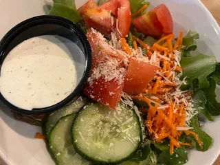 Magic Tree Pub & Eatery