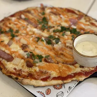 Mentaiko mayo mochi cheese pizza