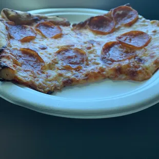 Greasy pizza