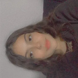 Nelly G.