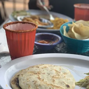 Delicious pupusas!!