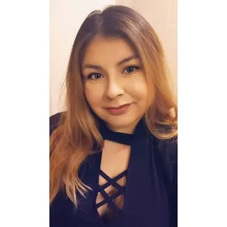 Jocelyne V.