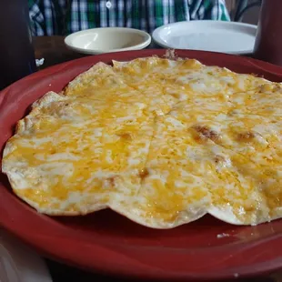 Cheese crisp was delish.