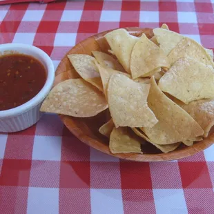 food, nachos