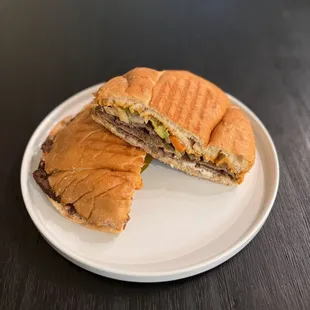 5. La de Asada Torta ( La Eva ) | FOODIE IG PAGE @DnJFoodAdventures