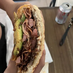 8. La Cubana Torta.