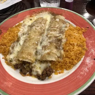 2 enchiladas meal