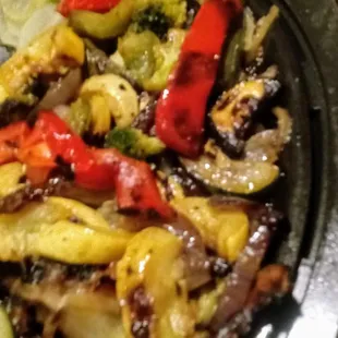 Burnt fajitas and poor service? Sign me up!!