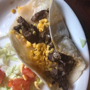 I ordered egg, beef, beans, and cheese.  DO YOU SEE ANYTHING MISSING?