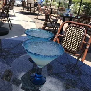 Great food and service. Outside dining during pandemic. This place is our oasis.