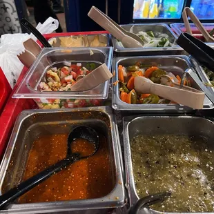 Condiments and veggies