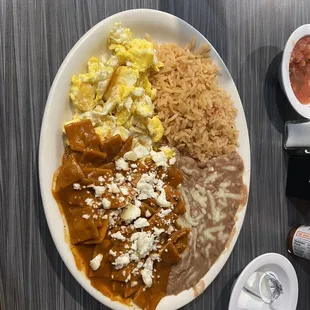 Red chilaquiles
