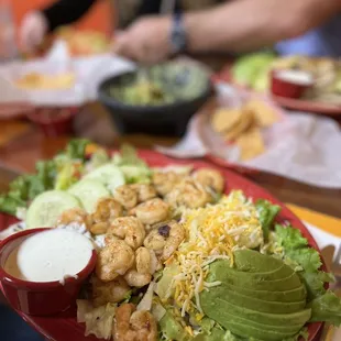 Grilled shrimp salad