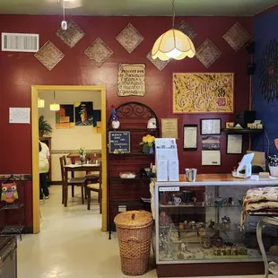 When you walk in the front door, there is a counter to take your party or take an order.