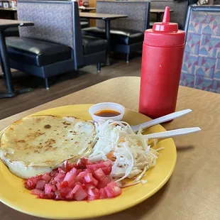 Tortillas con Quesillo