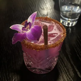 drink, cupcakes