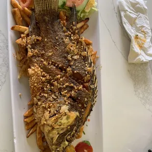 Whole Tilapia Fish (mojo de ajo mojarra)