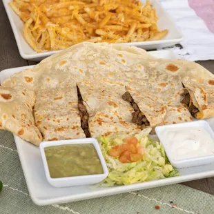 quesadilla and chips