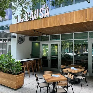 tables and chairs outside a restaurant