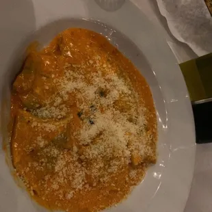 Ravioli in Salsa Rosa