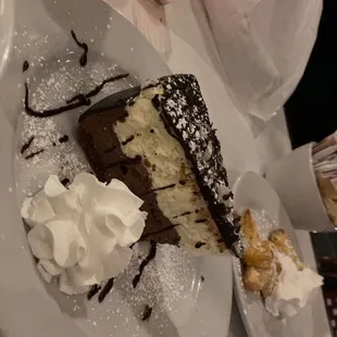 Chocolate mousse cake