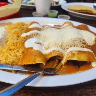 Enchiladas rojas