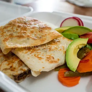 quesadilla with carne asada