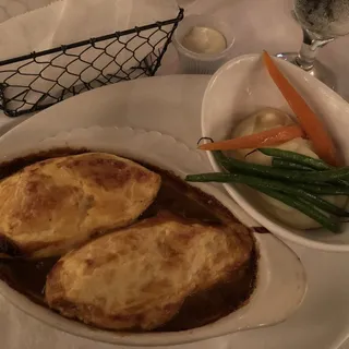 Quenelle de Brochet Sauce Homard