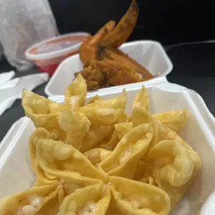 Krab Rangoon (6) A1. Fried Chicken Wings