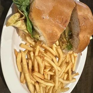 Torta de huevo y salchicha