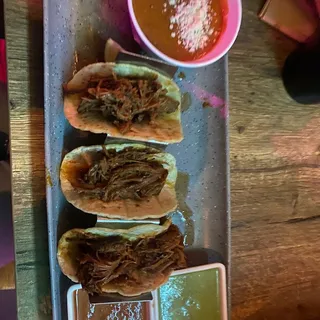 3P. BIRRIA - TACOS