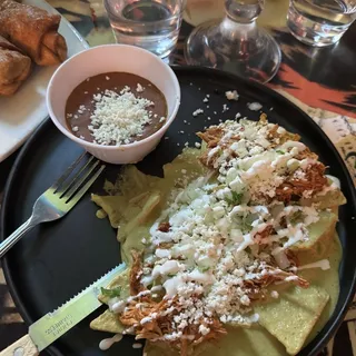 3P. CHILAQUILES POBLANOS A LA TINGADA
