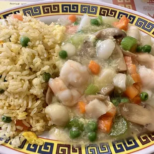 Shrimp w/lobster sauce.