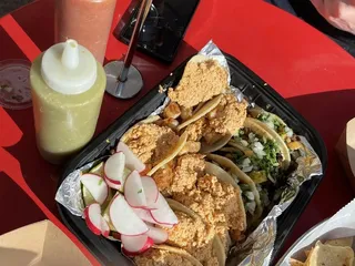 Los Ninos Taqueria