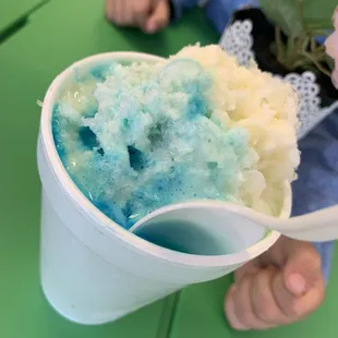 Snow cone with lechera!!! The best omg