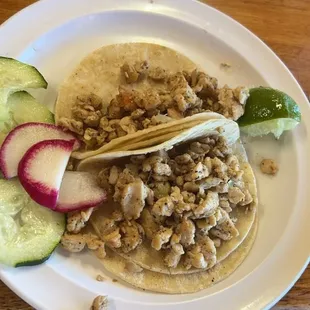 Plain chicken tacos