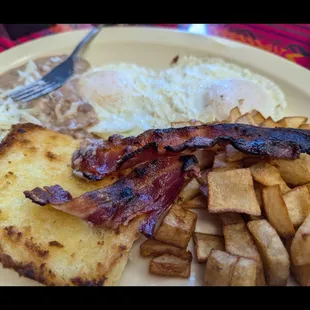 Desayuno plate