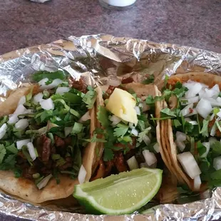 Asada,  seasoned carne, and pollo
