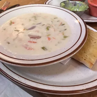 Green Chile Clam Chowder