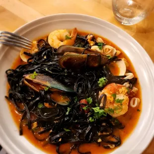 Tagliatelle Neri e frutti di Mare