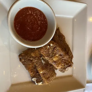 Fried Mozzarella Cheese