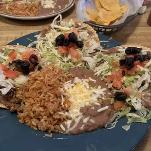 Beef tostadas