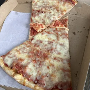 Pizza slice