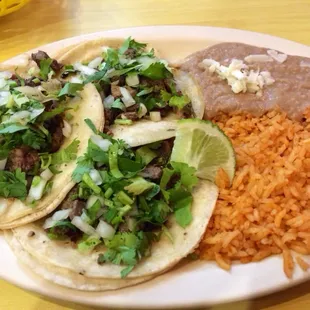 Steak taco lunch meal