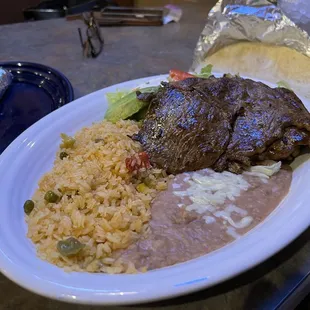 a plate of mexican food