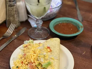 Enchiladas Y Mas
