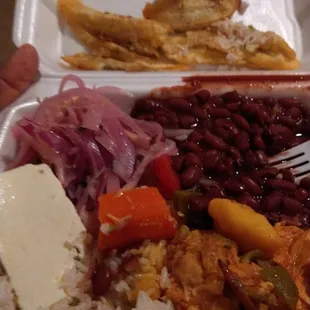 Pollo guisado
