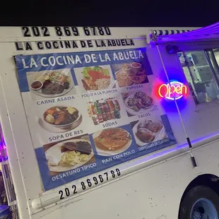 Food truck with number to order ahead