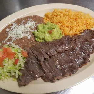 Carne Asada Arrachera Grilled Skirt Steak With Rice Beans &amp; Guacamole
