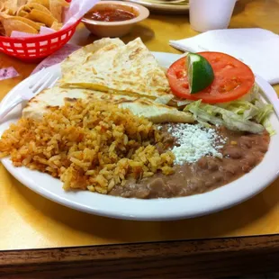 #19 Quesadilla plate